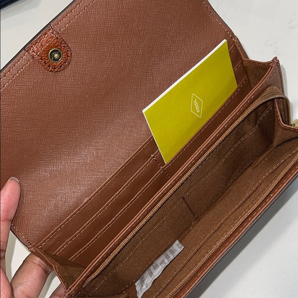 Fossil - Picture 4 of 8